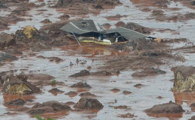 Mariana (MG) - Área afetada pelo rompimento de barragem no distrito de Bento Rodrigues, zona rural de Mariana, em Minas Gerais (Antonio Cruz/Agência Brasil)