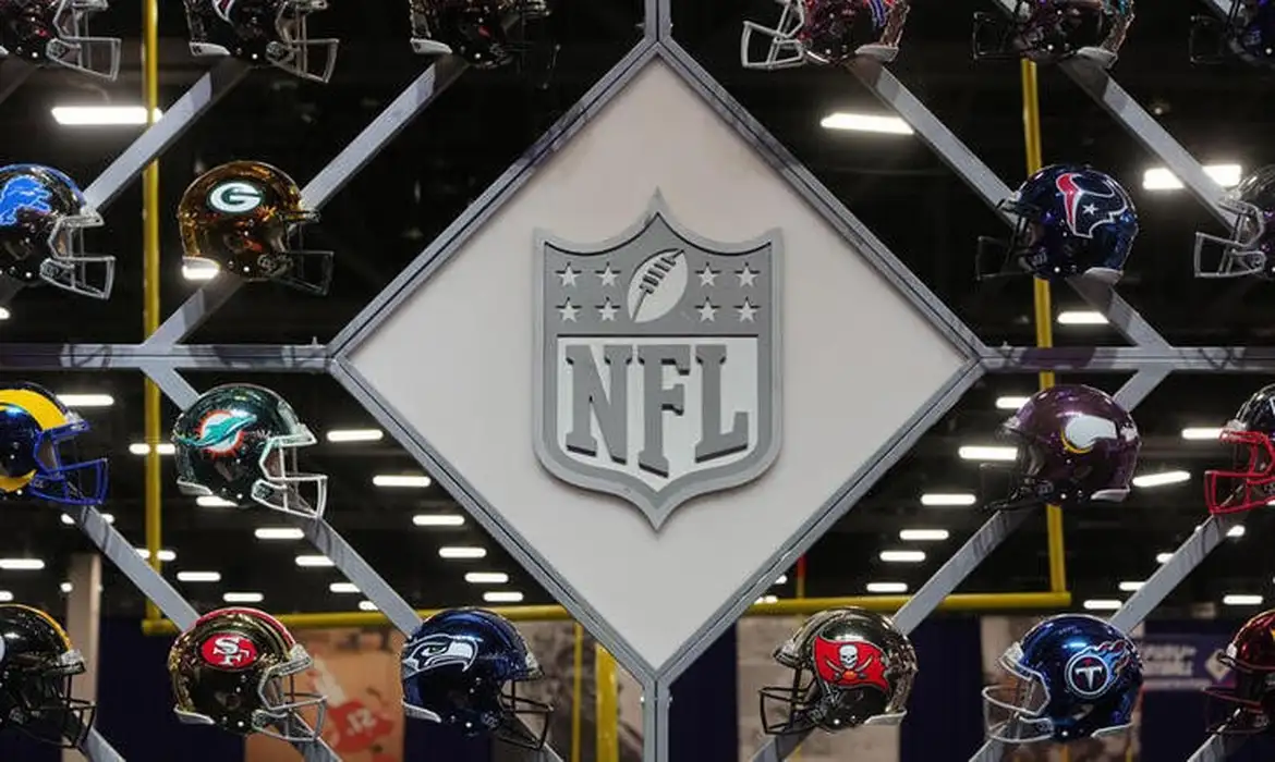 Logo da NFL na exibição NFL Experience no Mandalay Bay North Convention Center, em Las Vegas
Kirby Lee-USA TODAY Sports