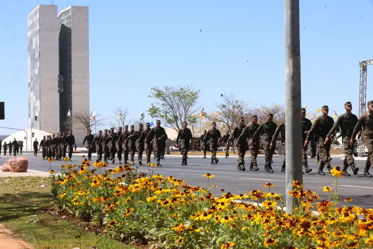 Brasília (DF) 31/08/2024 Governo federal realizou ensaio geral para o desfile cívico-militar do 7 de setembro na Esplanada dos Ministérios. Foto Antônio Cruz/Agência Brasil