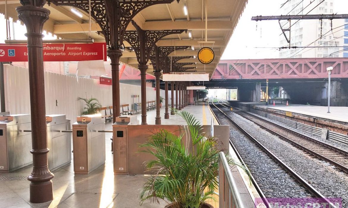 Estação Luz da linha expressa até o Aeroporto de Guarulhos
