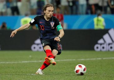Rússia e Croácia, surpresas da Copa, se enfrentam para chegar à semi
