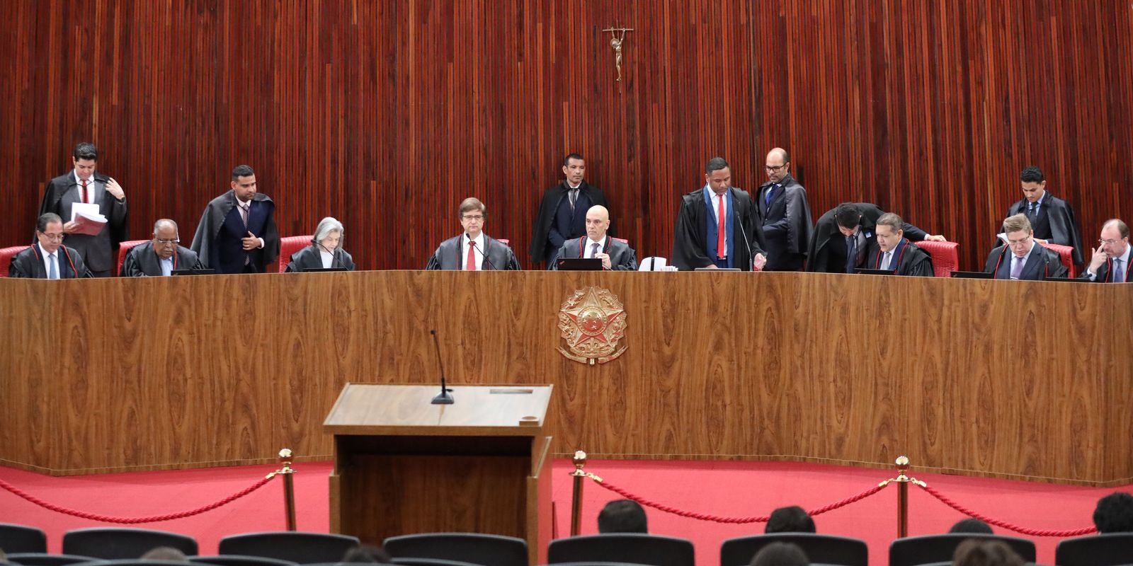 TSE multa parlamentares por ligar Lula a caso Celso Daniel