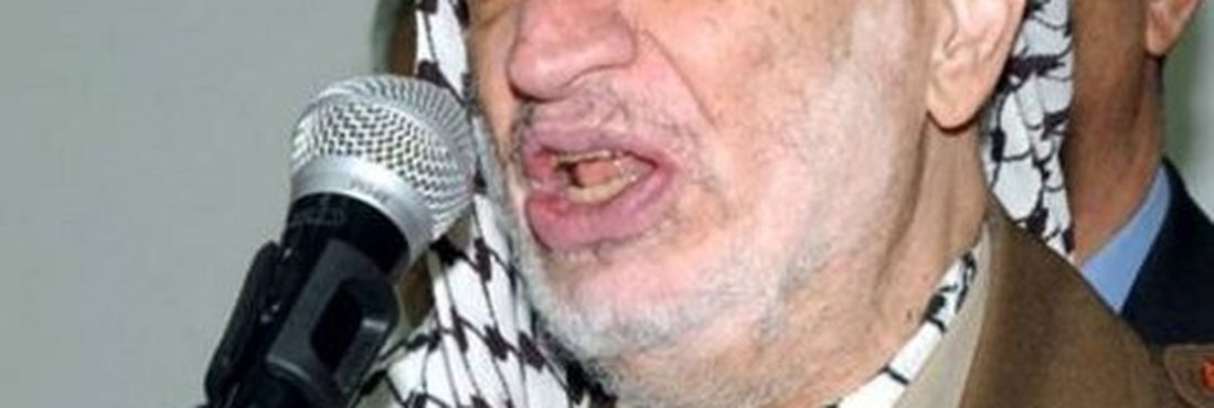 Foi encontrado entre os objetos pessoais de Arafat uma quantidade elevada de polônio, substância radioativa