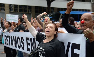 Rio de Janeiro - Funcionários do Instituto Nacional do Câncer (Inca) fazem manifestação no centro da cidade (Tomaz Silva/Agência Brasil)