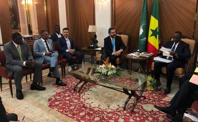 chanceler Ernesto Araújo, durante encontro com o presidente do Senegal, Macky Sall