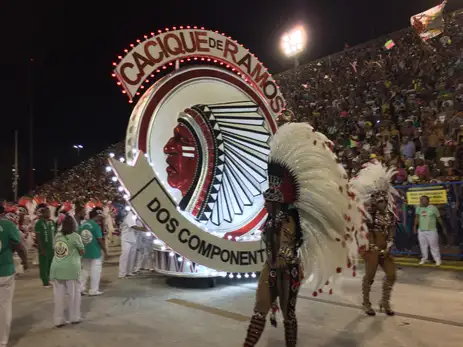 Rio de Janeiro - Homenagem da Mangueira ao bloco Cacique de Ramos no primeiro dia de apresentações do Grupo Especial das Escolas de Samba do Rio, na Sapucaí (Cristina Indio do Brasil/Agência Brasil)