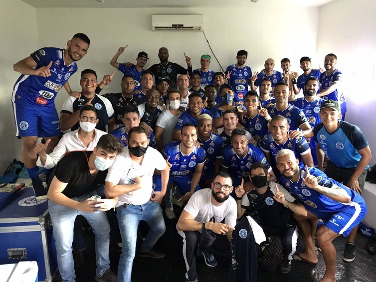 Goianésia vence Jaraguá-GO e avança pela 1ª vez à final do Estadual