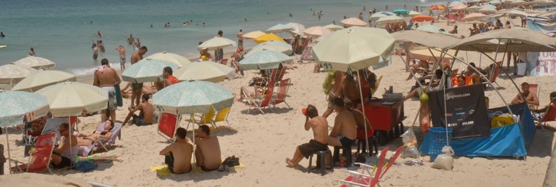 Termômetros no Rio de Janeiro registram mais um dia de calor.