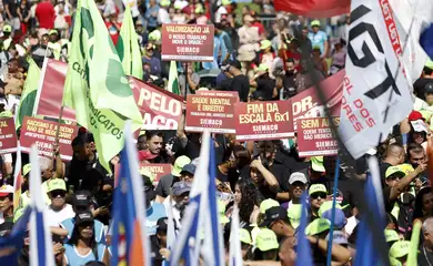 São Paulo (SP), 01/05/2025. Ato do dia 1º de Maio das Centrais Sindicais, na Praça Campo de Bagatelle,. Foto: Paulo Pinto/Agência Brasil