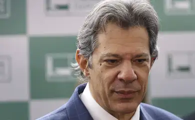 Brasília (DF), 05/02/2025 - O ministro da Fazenda, Fernando Haddad, e o presidente da Câmara dos Deputados, Hugo Motta, durante entrevista coletiva na Câmara dos Deputados. Foto: Marcelo Camargo/Agência Brasil