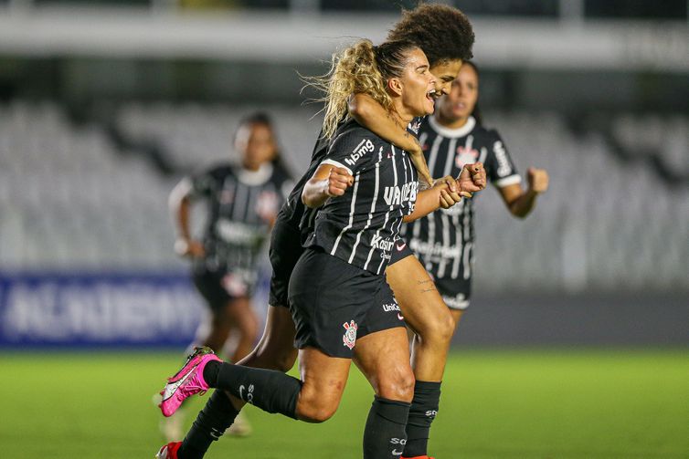 Série A1 reúne elite do futebol feminino brasileiro 