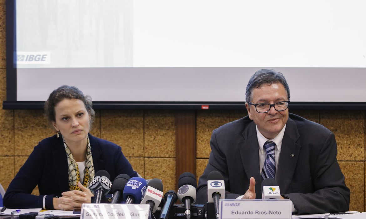 A presidente do IBGE, Susana Cordeiro Guerra, e o diretor de Pesquisas, Eduardo Rios-Neto, explicam as mudanças no Censo 2020.