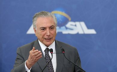 Brasília - O presidente Michel Temer discursa na cerimônia de lançamento da Política de Inovação - Educação Conectada, no Palácio do Planalto (Wilson Dias/Agência Brasil)