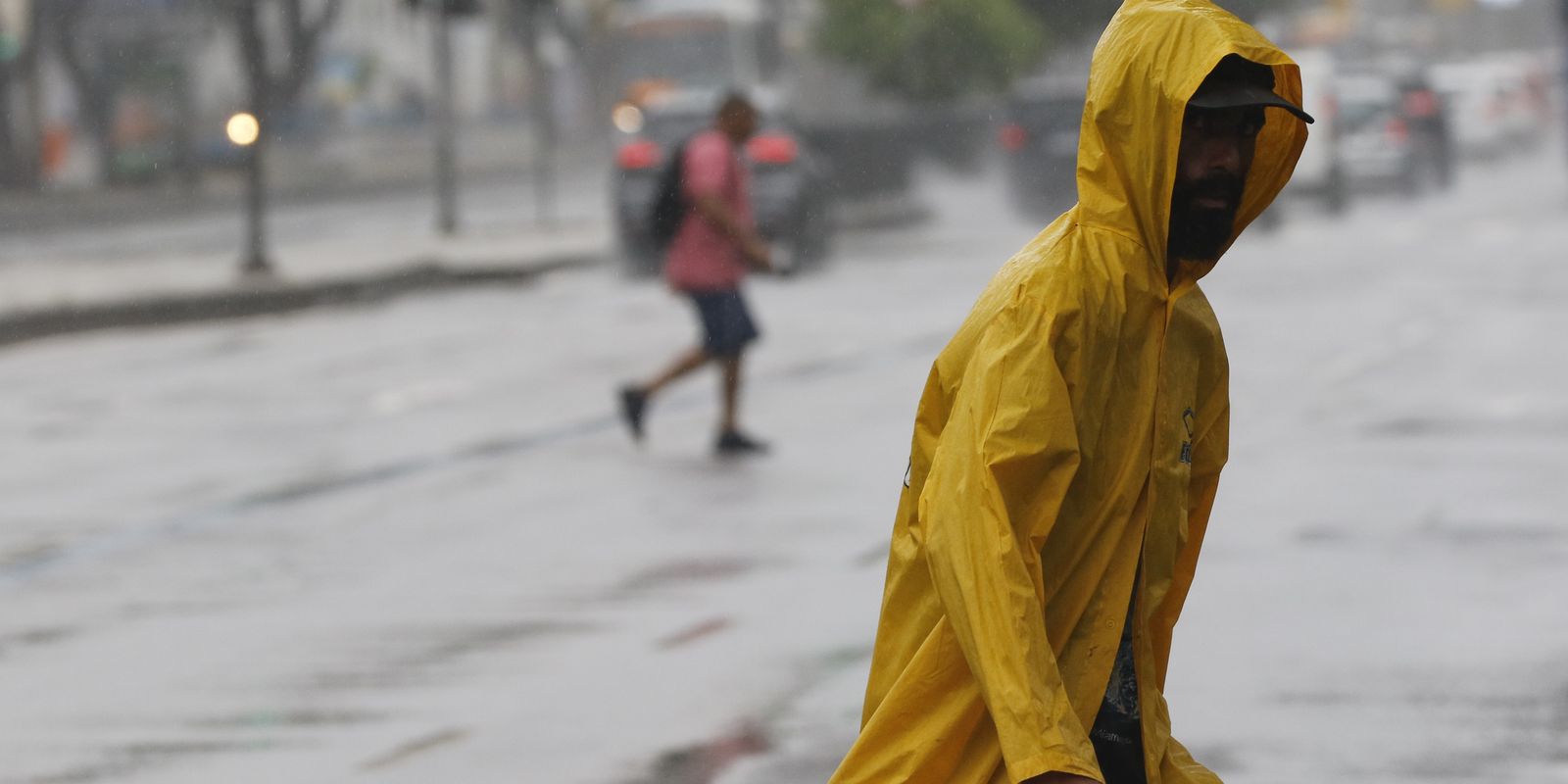 Inmet alerta para risco de chuvas intensas pelo Brasil