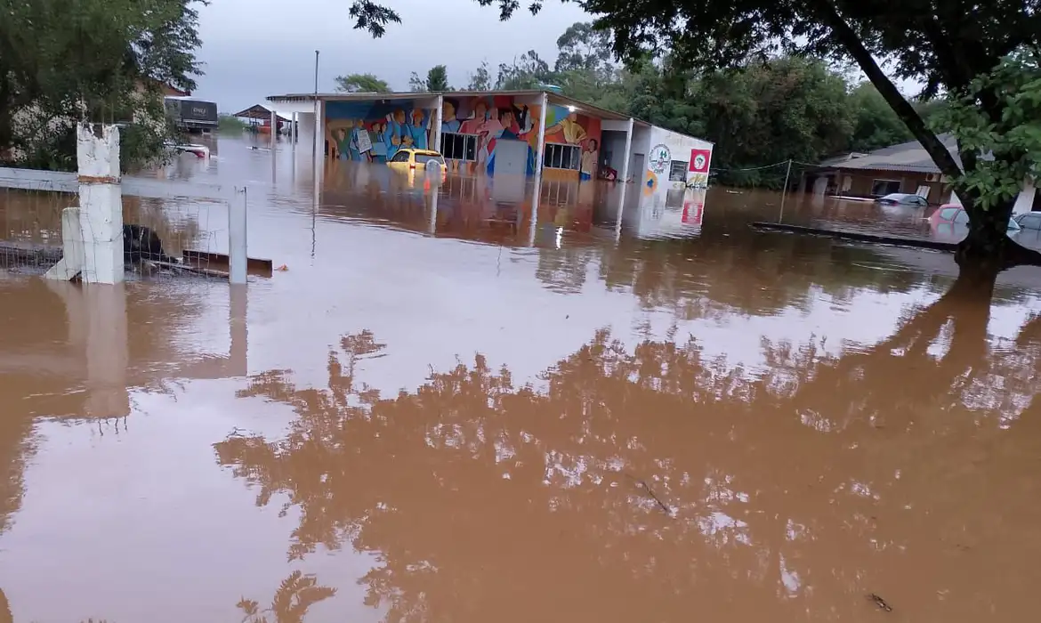 Chuvas no RS: impactos na vida de quilombolas e pequenos agricultores. - MST - Sede da Cootap Eldorado do Sul. Foto: Divulgação MST-RS
