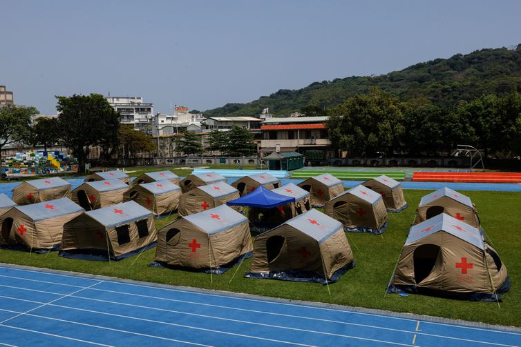 Tents are seen at a temporary reception center following the earthquake, in Hualien, Taiwan April 4, 2024. REUTERS/Tyrone Siu
