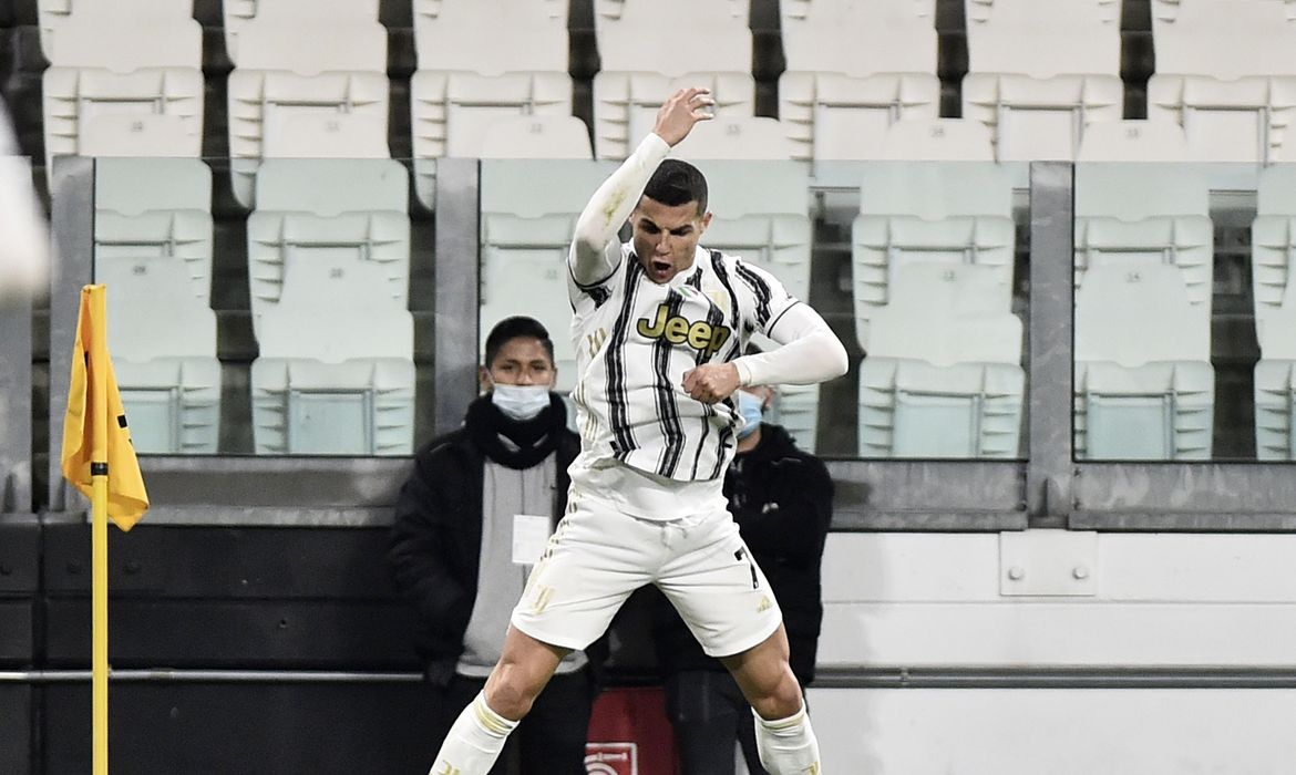 Cristiano Ronaldo comemora gol da Juventus