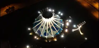 Caminhos da Reportagem - A Catedral de Brasília impressiona com sua arquitetura moderna e simbolismo espiritual no coração da capital