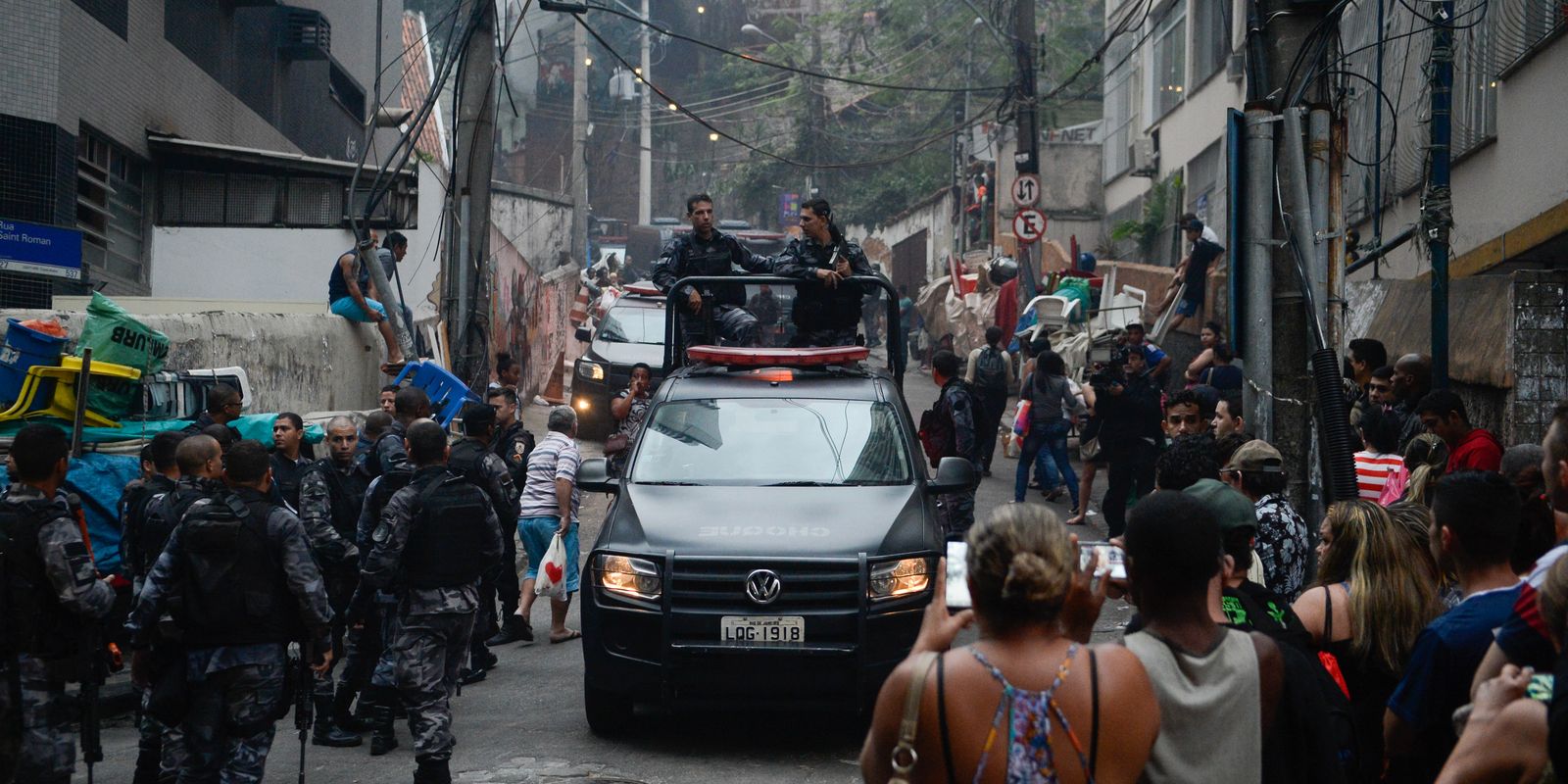 MPF quer reparação por operações policiais que prejudicam alunos MPF quer reparação por operações policiais que prejudicam alunos