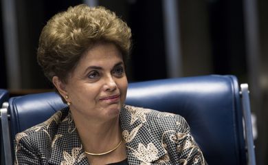 Brasília - A presidenta afastada Dilma Rousseff faz sua defesa durante sessão de julgamento do impeachment no Senado (Marcelo Camargo/Agência Brasil)