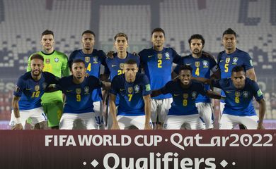 seleção brasileira masculina de futebol - foto posada - Eliminatórias - vitória por 2 a 0 sobre o Paraguai, em Assunção, em 08/06/2021