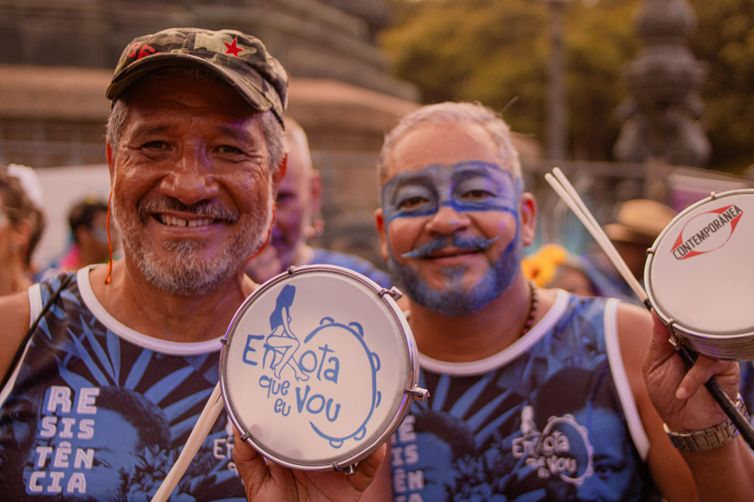 21/01/2026 - Rio de Janeiro - Blocos LGBTQIA+ do Rio de Janeiro pregam alegria e pluralidade. Bloco Enxota que eu vou. Foto: Enxota Que Eu Vou/ Bruno Santos