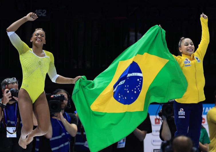 Pela primeira vez na história, Brasil coloca duas atletas em um mesmo pódio de mundiais. Seleção fecha campanha na Bélgica com melhor campanha da história com seis medalhas. Foto: COB