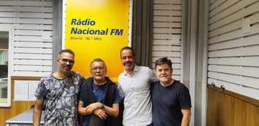 Fernando Cesar, Manassés de Sousa, Alexandre Alarcão nos estúdios da Nacional