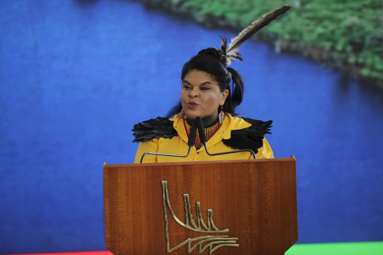 Brasília (DF) - 05/09/2023 - A ministra dos povos indígenas, Sônia Guajaja participa de cerimônia comemorativa do Dia da Amazônia
Foto: Joédson Alves/Agência Brasil
