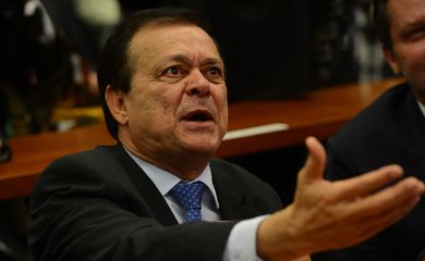 Brasília -O relator da comissão especial que vai analisar a denúncia apresentada à Câmara dos Deputados contra a presidente Dilma Rousseff, por crime de responsabilidade, Jovair Arantes, fala na instalação da comissão  (Fabio Rodrigues