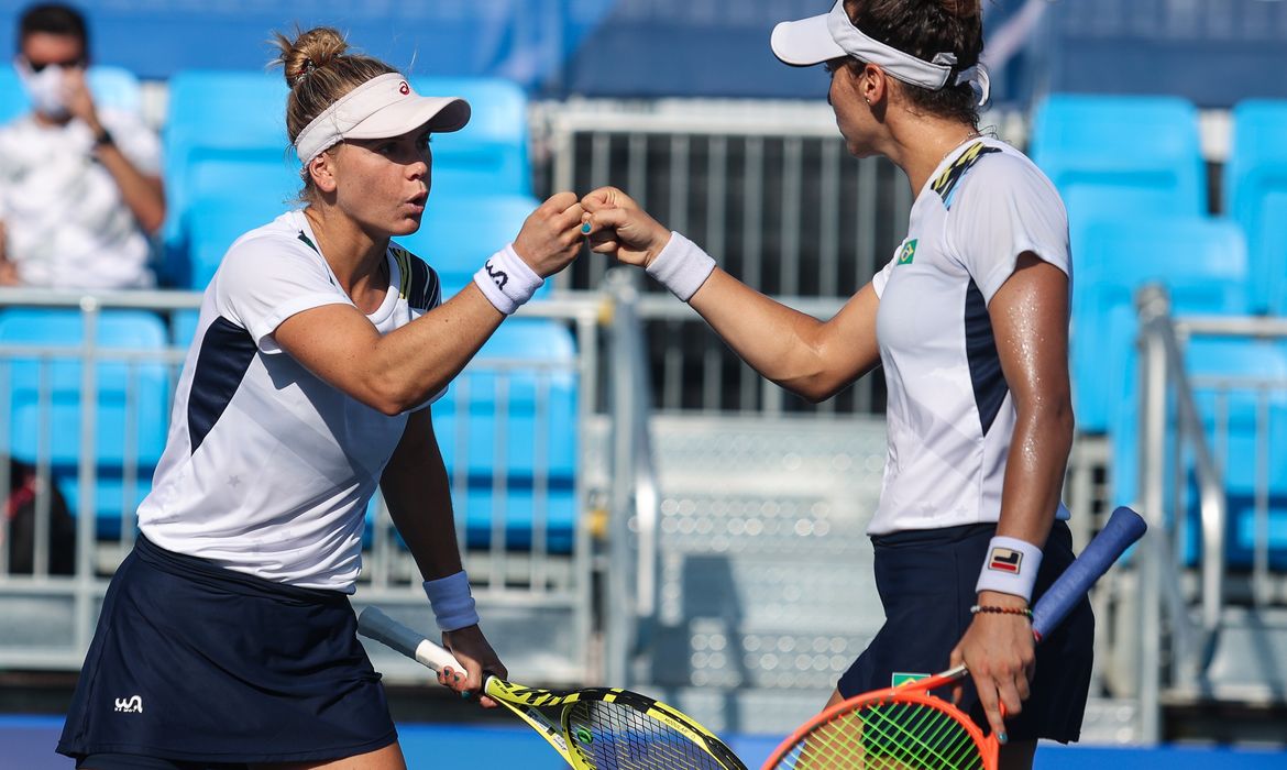 Stefani e Pigossi avançam às semifinais de duplas em Tóquio 2020 - tênis - Olimpíada