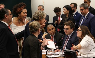 Reunião da Comissão de Constituição e Justiça (CCJ) da Câmara dos Deputados destinada a votar o parecer da reforma da Previdência.