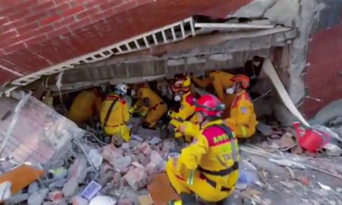 Rio de Janeiro (RJ), 10/10/2025 – Forte terremoto de magnitude 7,4 atinge Filipinas
Frame Reuters