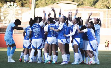 Nova Lima (MG), 17/05/2025 - Time do Cruzeiro derrota o Ferroviária pelo Campeonato Brasileiro Feminino de Futebol. Foto: Gustavo Martins/Cruzeiro