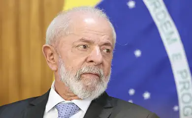 Brasília (DF), 29/01/2025 - O presidente Luiz Inácio Lula da Silva participa da cerimônia de anúncio do financiamento do BNDES à concessionária EPR Litoral Pioneiro, no Palácio do Planalto. Foto: Marcelo Camargo/Agência Brasil