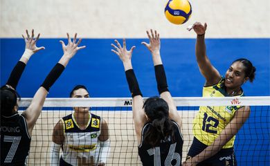 Ponteira Ana Cristina foi a maior pontuadora na vitória do Brasil sobre a Coreia do Sul, por 3 sets a 0, em 16/05/2024  - segundo jogo da Liga das Nações 