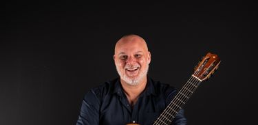 André Siqueira, violonista e compositor