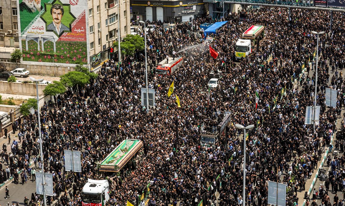 Funeral do presidente do Irã, Ebrahim Raisi, em Teerã
22/05/2024 Majid Asgaripour/WANA (West Asia News Agency) via REUTERS