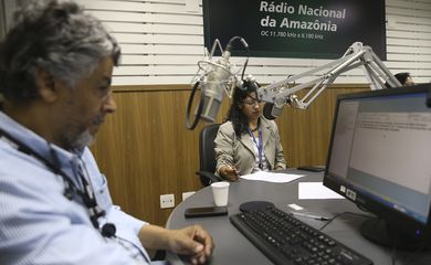 Estúdio da Rádio Nacional da Amazônia - Foto Marcello Casal Jr./Agência Brasil