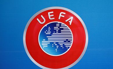 Logo da Uefa antes de entrevista coletiva na sede da entidade em Nyon, na Suíça - símbolo