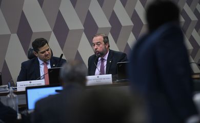 Comissão de Constituição, Justiça e Cidadania (CCJ) realiza reunião semipresencial para análise da PEC 32/2022. Chamada PEC da Transição, a proposta visa à garantia de recursos para programas sociais no Orçamento da União de 2023, em meio à