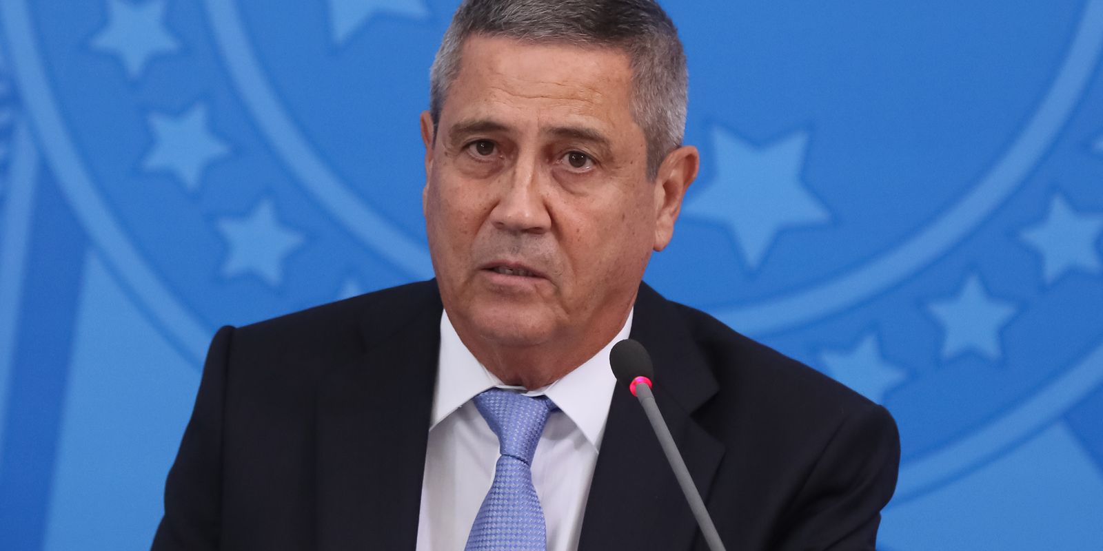 Defesa de Braga Netto diz que denúncia de golpe é “fantasiosa” Defesa de Braga Netto diz que denúncia de golpe é “fantasiosa”