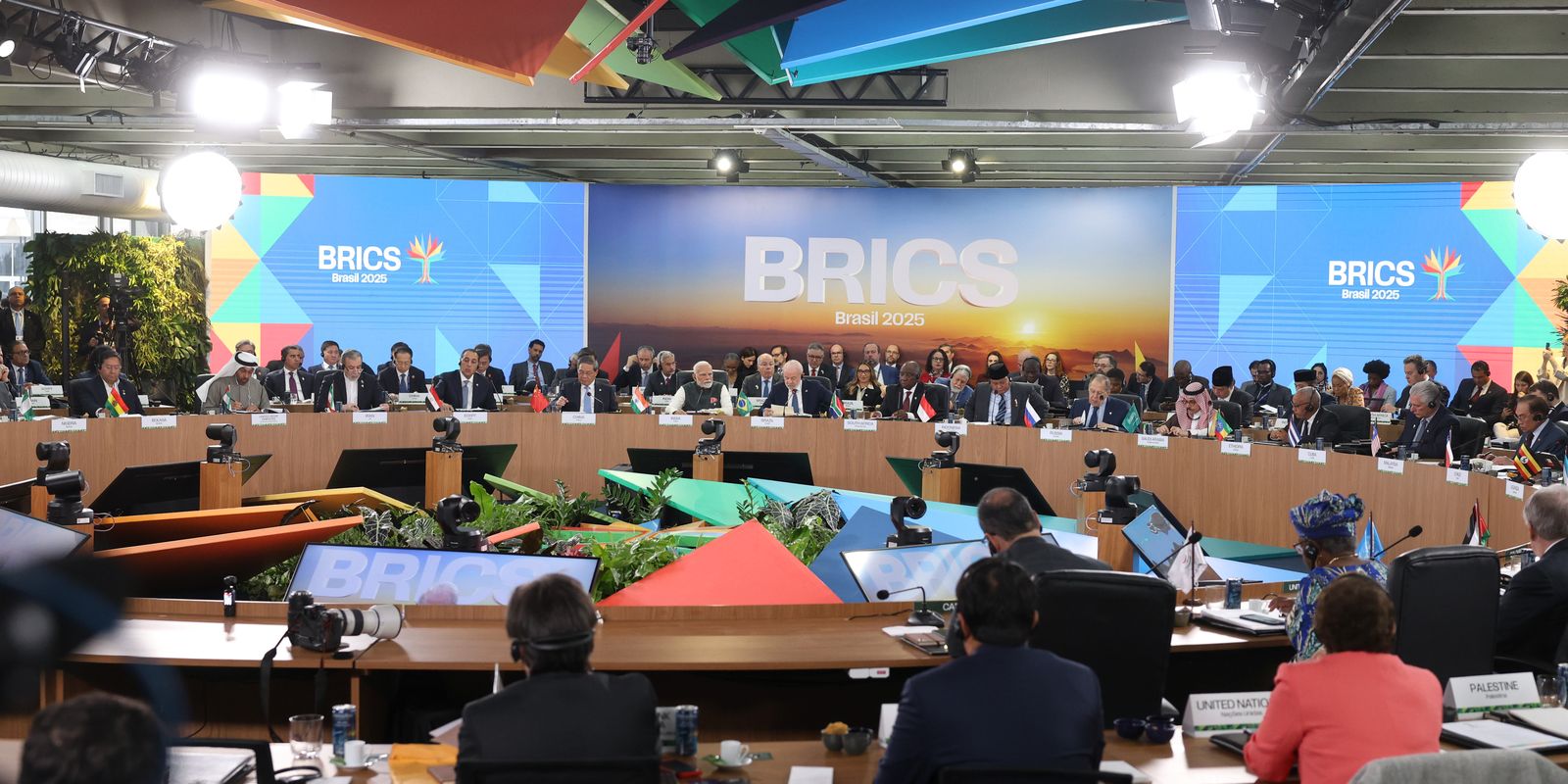 Para especialistas, ameaças de Trump não devem frear comércio do Brics Para especialistas, ameaças de Trump não devem frear comércio do Brics