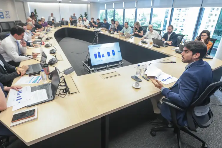 Sao Paulo (SP), 15/01/2026 . Coletiva do presidente da Anfavea (Associação Nacional dos Fabricantes de Veículos Automotores)  Igor Calvet, apresentando os resultados de 2025 é projeções para 2026.
Foto: Paulo Pinto/Agencia Brasil