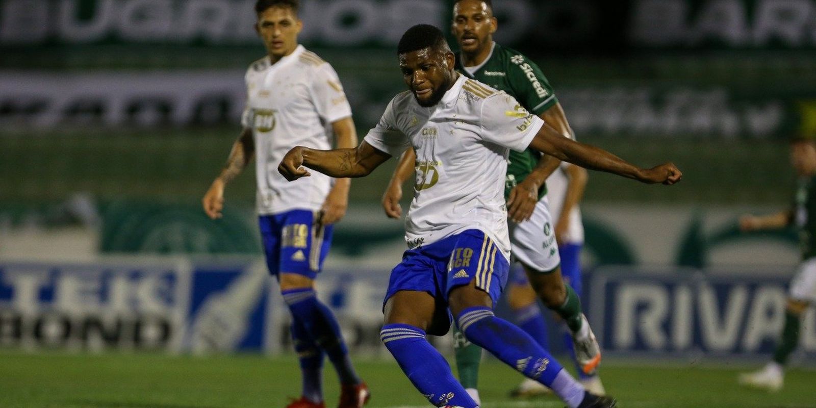 Guarani E Cruzeiro Ficam No 1 A 1 Em Campinas Pela Série B