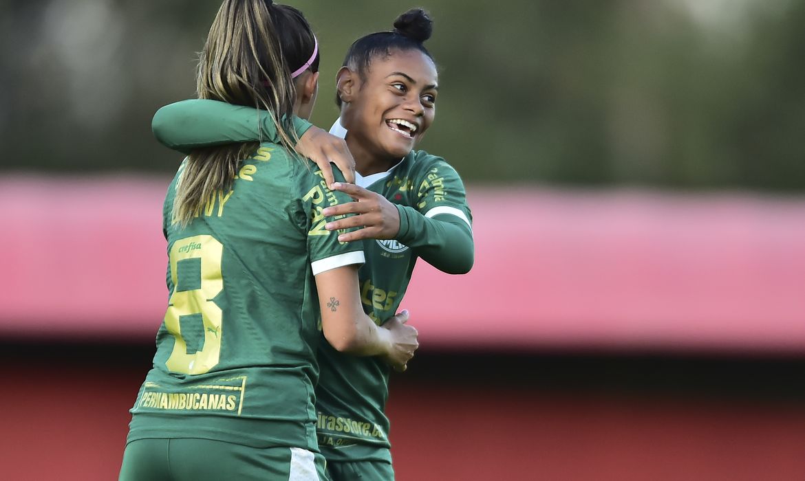 SP - 17/06/2024 - São Paulo x Palmeiras, pela 13ª rodada do Brasileirão Feminino, no estádio Marcelo Portugal Gouvêa, em Cotia (SP). Foto: Mauro Horita