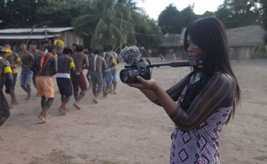 São Paulo (SP), 20/04/2025 -  CCBB em SP apresenta mostra que destaca movimento cinematográfico indígena - Cópia de Cineasta Kayapó, coletivo Beture .
Foto: Cineasta Kayapó, coletivo Beture/Divulgação