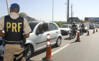 Pernambuco- 19/06/2025- Estradas da Região Nordeste têm movimentação intensa no feriadão. Foto PRF