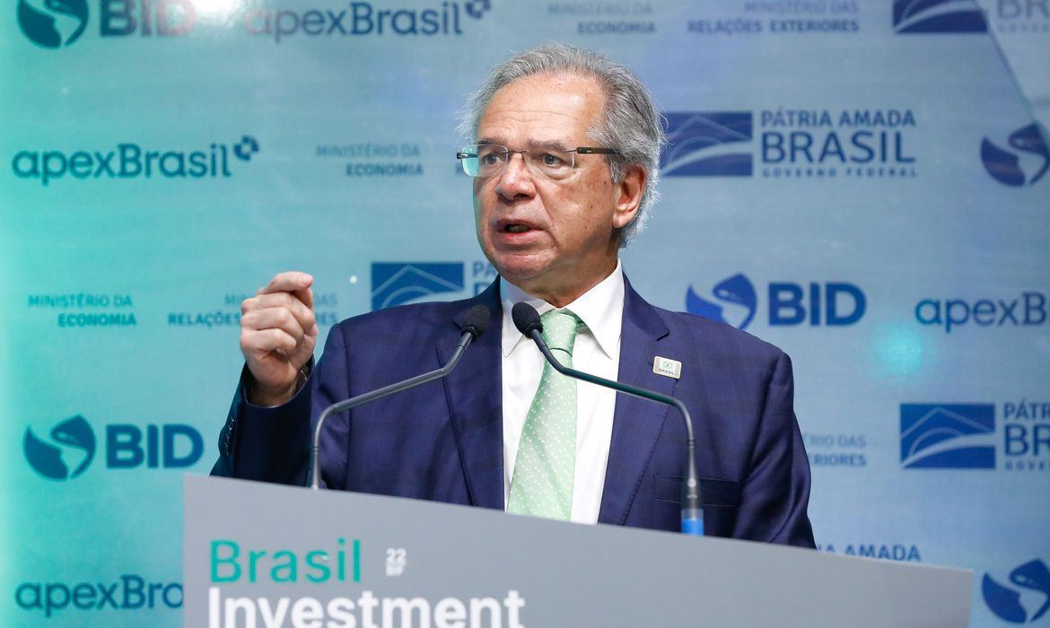Mundo vive turbulência econômica que vai piorar, diz ministro | Agência  Brasil