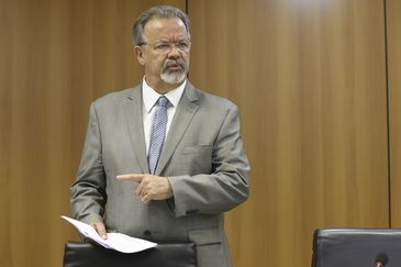 O ministro da Segurança Pública, Raul Jungmann fala durante entrevista coletiva sobre o caso da vereadora Marielle Franco e do motorista Anderson Gomes.